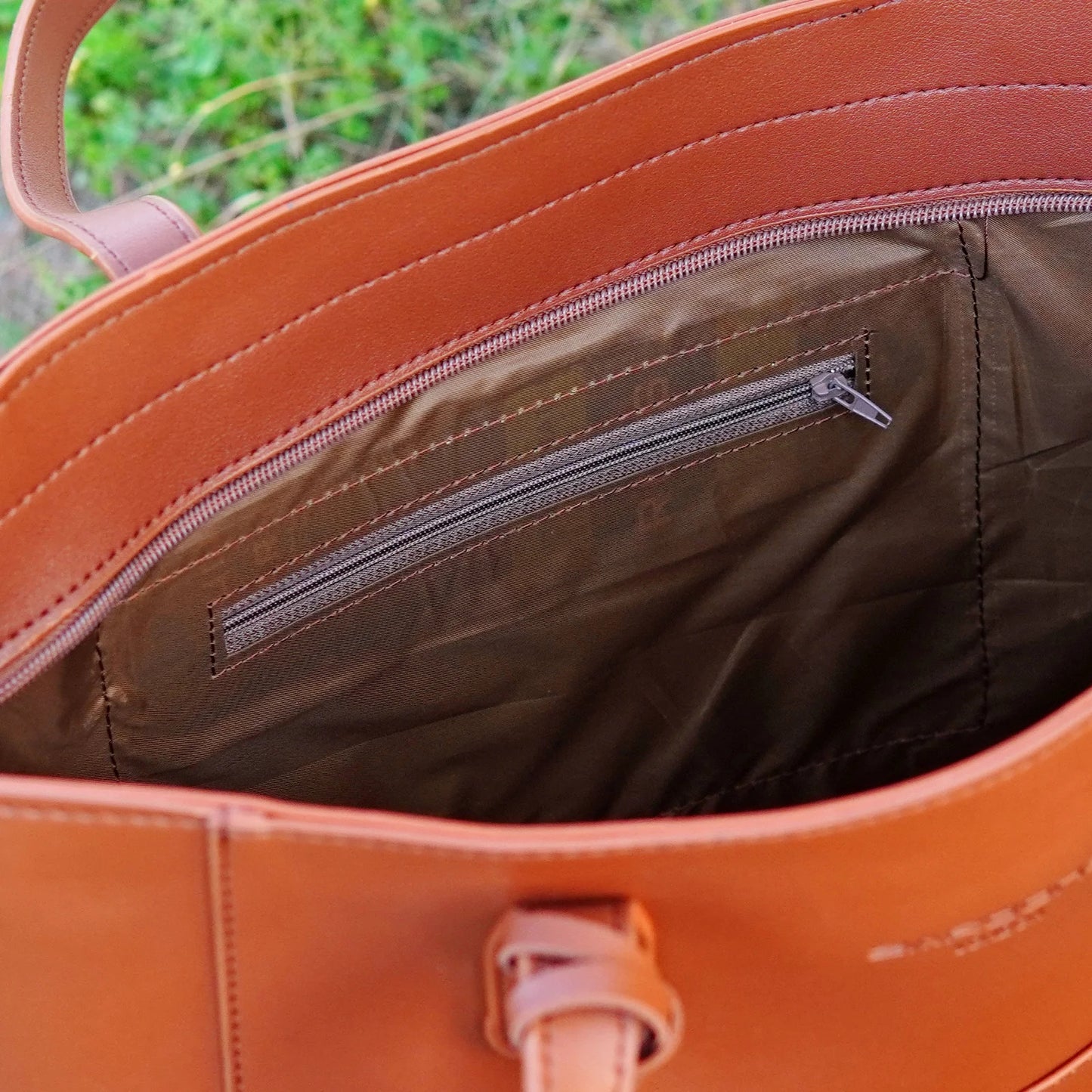 Classics Tote Bag Brown