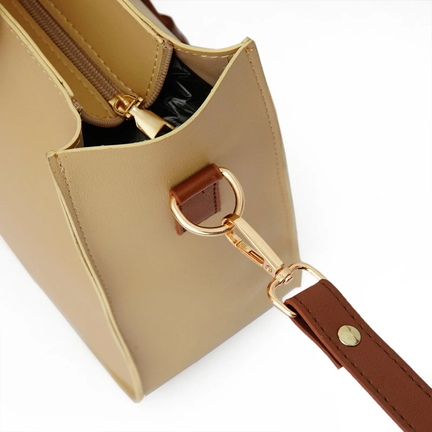 Ring Bucket Bag Beige