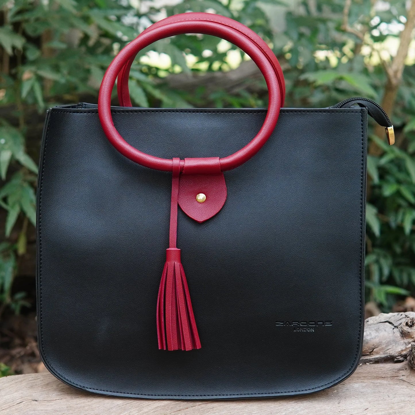 Ring Bucket Bag Black