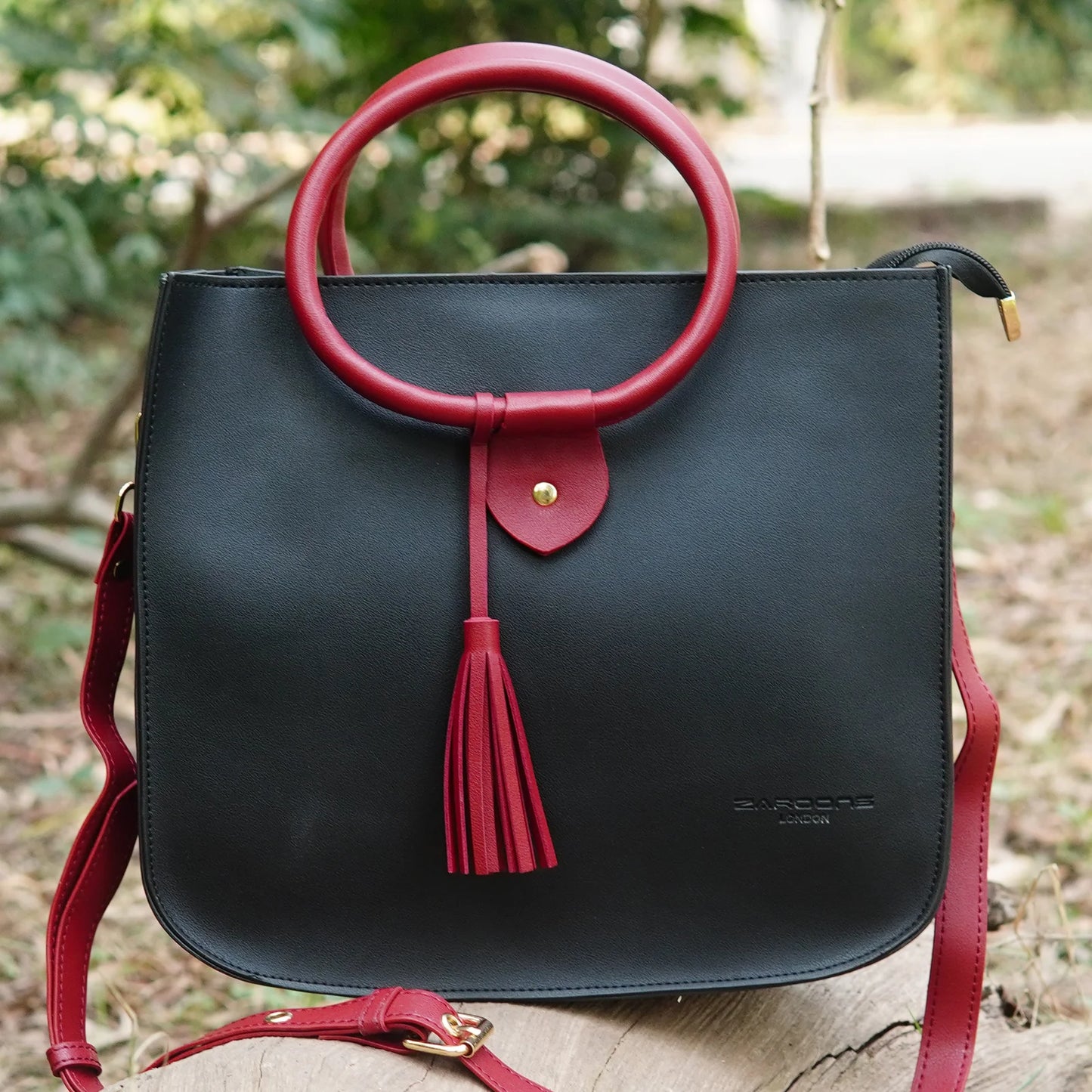 Ring Bucket Bag Black